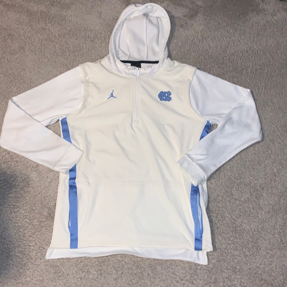 Nike Jordan UNC Tarheels Pre-Game 1/2 Zip Pullover